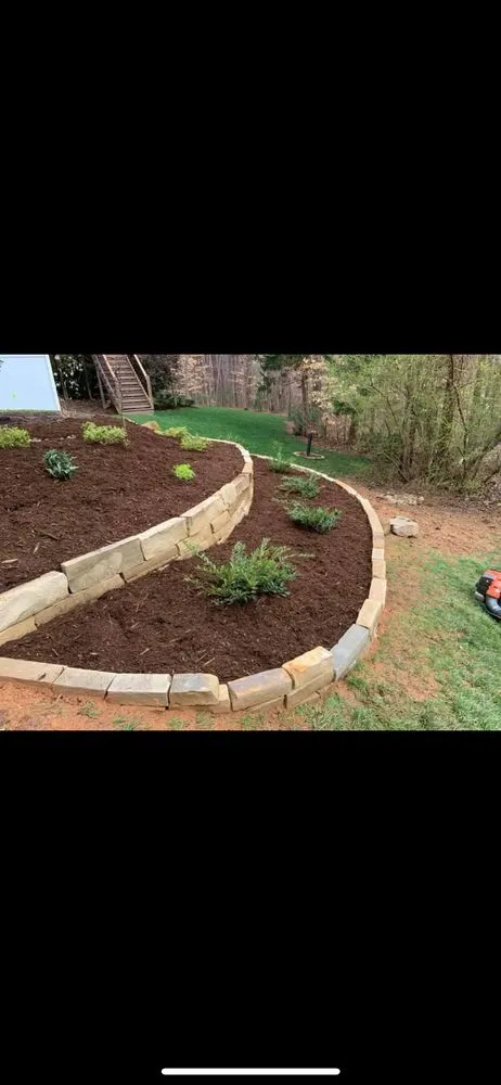 Local yard cleanup service experts serving Wilmington, NC - Locklear's Landscaping