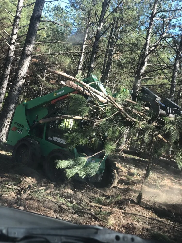 Local garden landscaping in Hope Mills, NC - Locklears lot Clearing