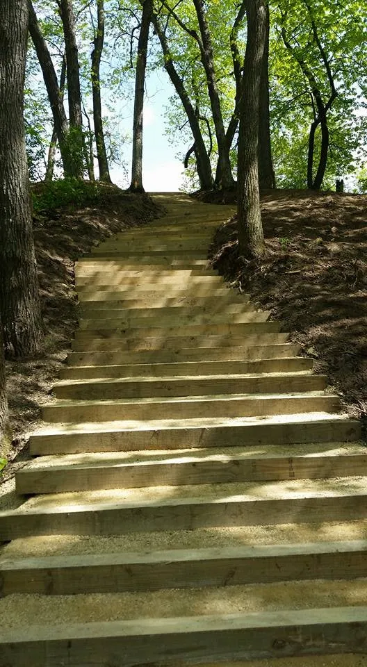 Trusted landscape design in Clarksville, TN by Lockwood Contracting