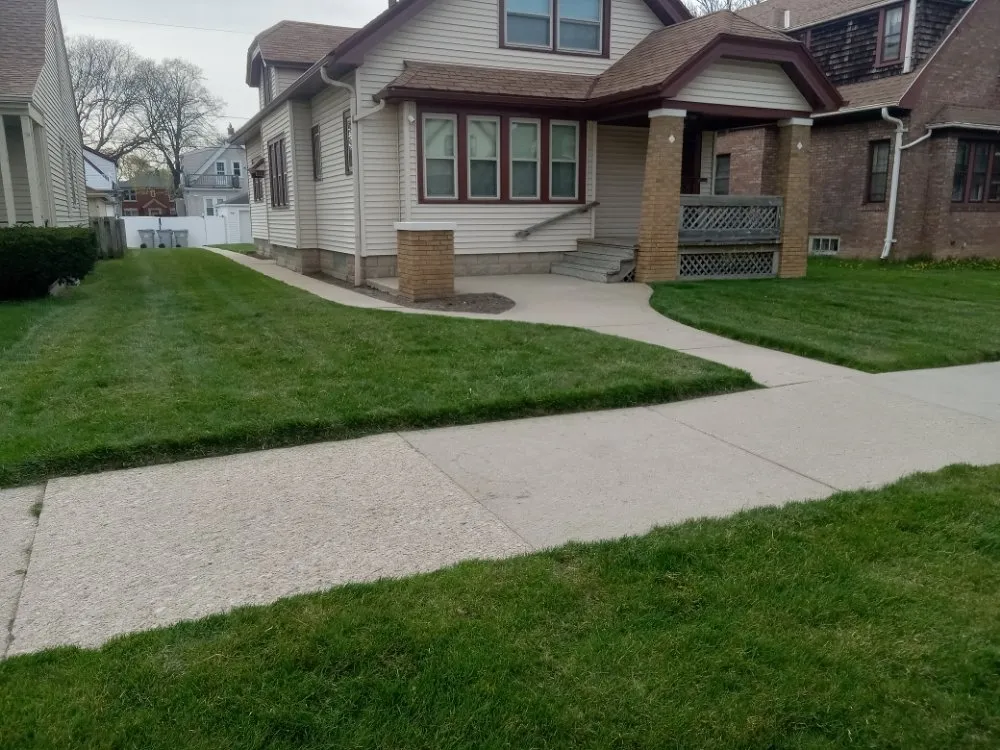 Reliable landscape design for homes across Milwaukee, WI - Lockwood n Son Lawn Care