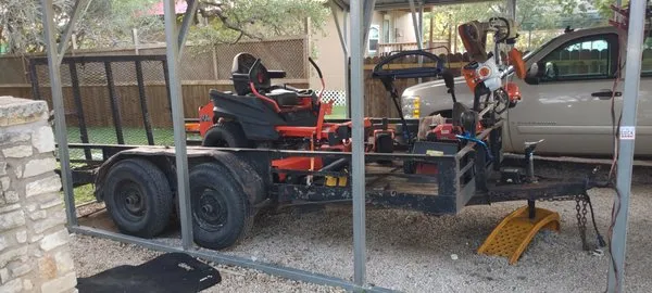 Loco Gringo Lawn Care Logo