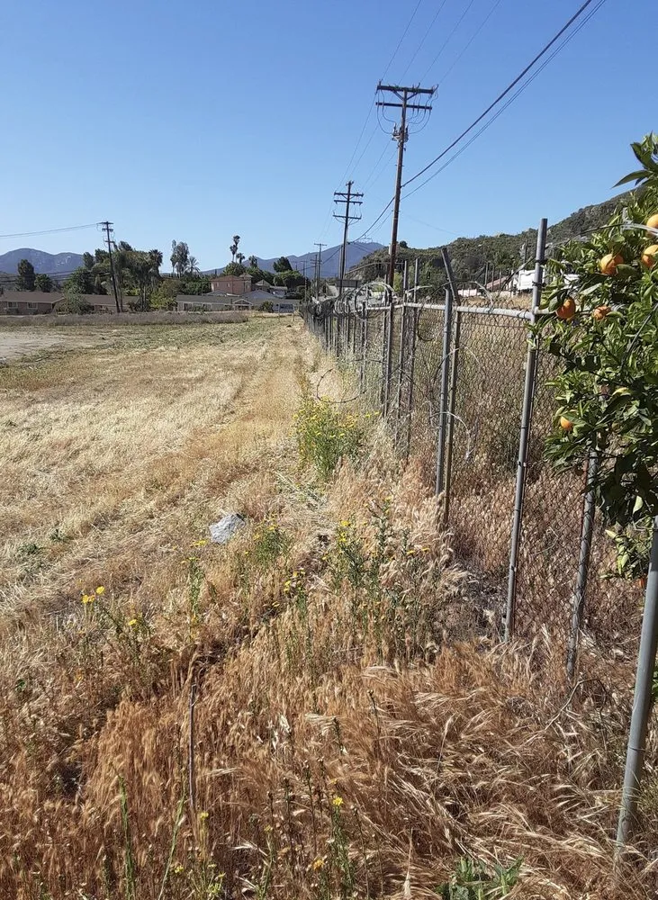 Reliable landscaping services in Lakeside, CA by Locusts Weed Abatement