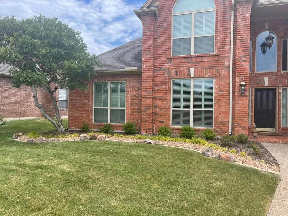 Affordable yard maintenance experts serving Carrollton, TX - Loera's Landscaping