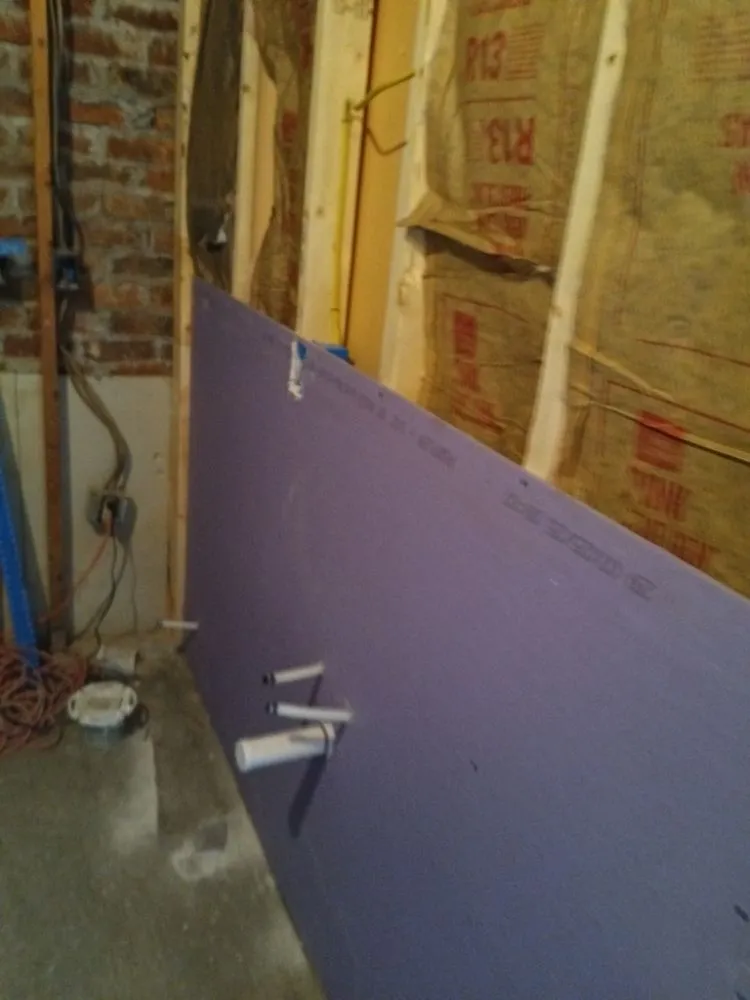 Local landscape design experts serving Lake Monticello, VA - Lofton's Contractor and Maintenance Technician Center