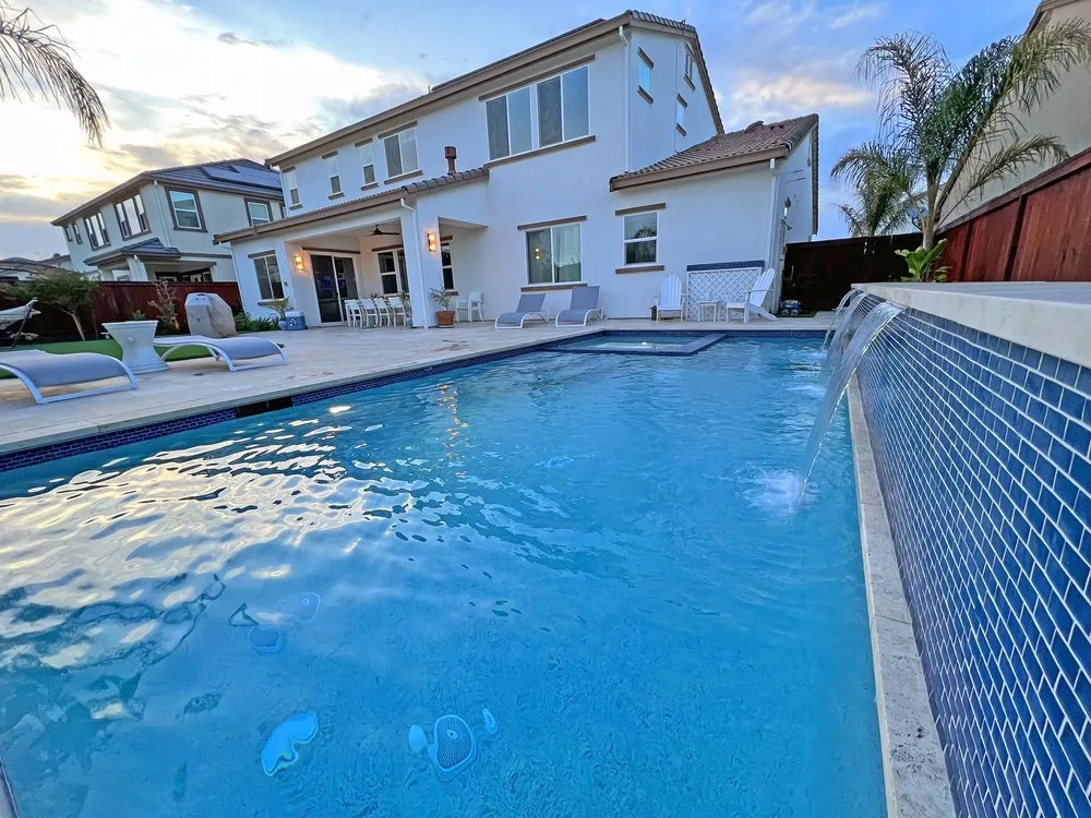 Trusted residential landscaping experts serving Brentwood, CA - Logan Pools