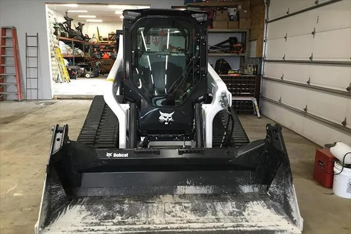 Affordable landscape installation in Kankakee, IL by Logan’s Excavating & Snow Removal