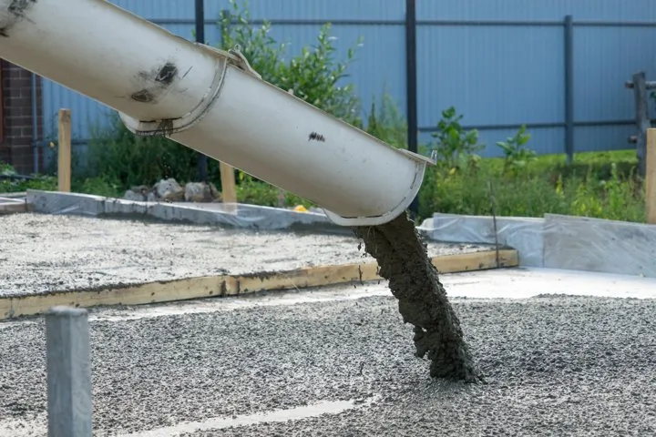 Top-rated lawn mowing service in Kankakee, IL - Logan’s Excavating & Snow Removal