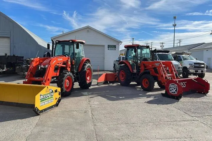 Top-rated yard cleanup service in Kankakee, IL by Logan’s Excavating & Snow Removal