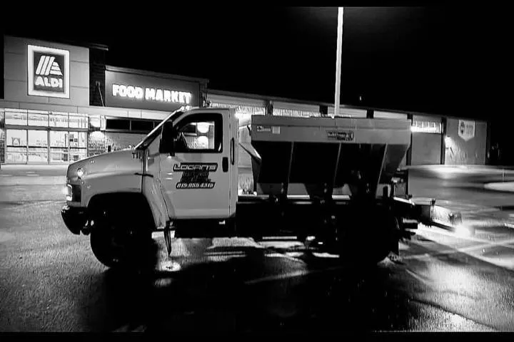 Top-rated yard maintenance for outdoor upgrades across Kankakee, IL - Logan’s Excavating & Snow Removal