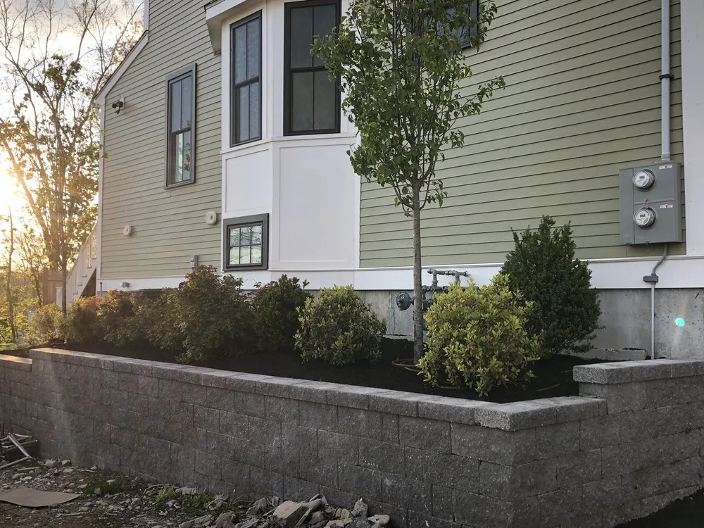 Top-rated outdoor landscaping in Quincy, MA by Logan’s Landscaping
