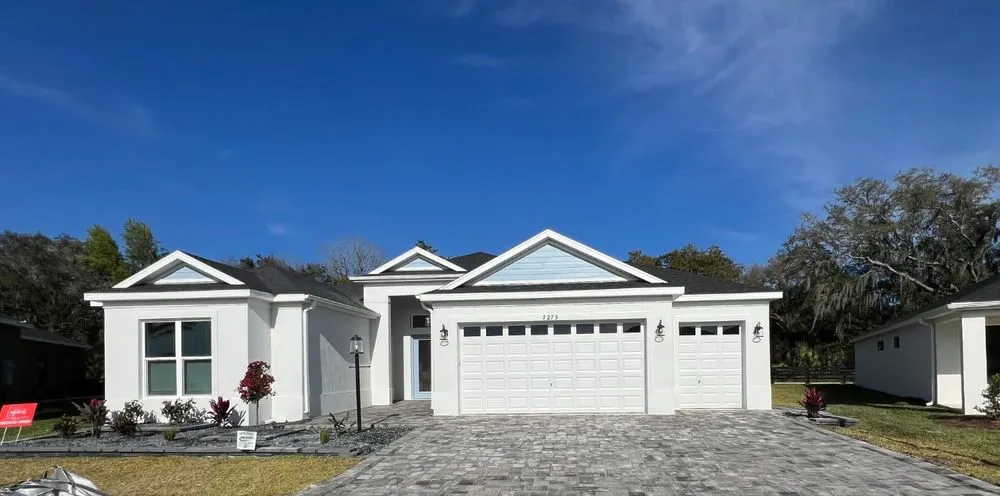 Custom landscape design experts serving The Villages, FL - Logan’s Landscaping