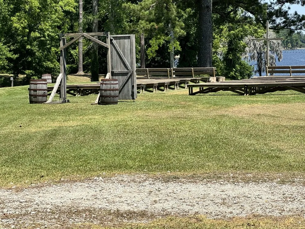 Trusted outdoor landscaping in Bridgeton, NC by Logan’s Lawn Care