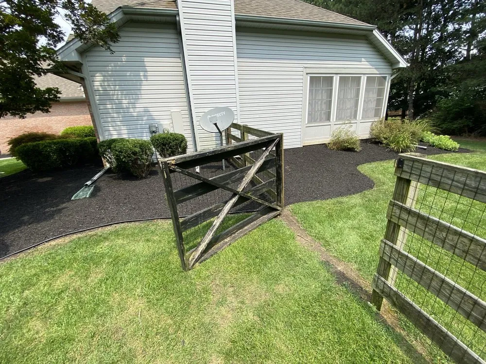 Top-rated yard maintenance in Lambertville, MI - Logan’s Logs & Landscape