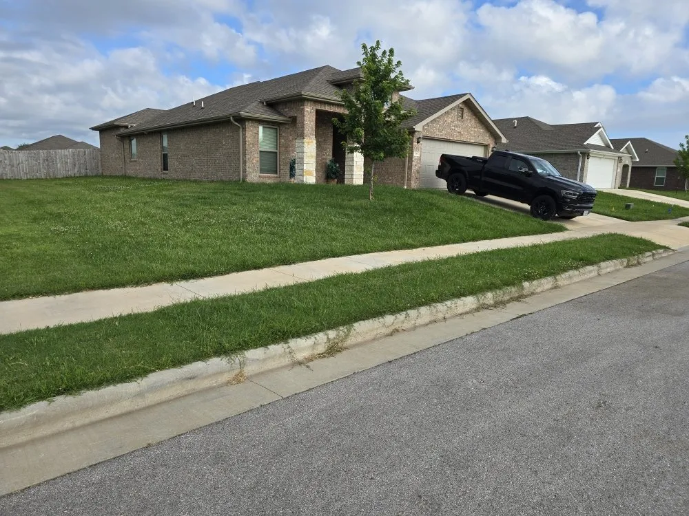 Reliable yard maintenance in Carthage, MO - Logical Lawn Care