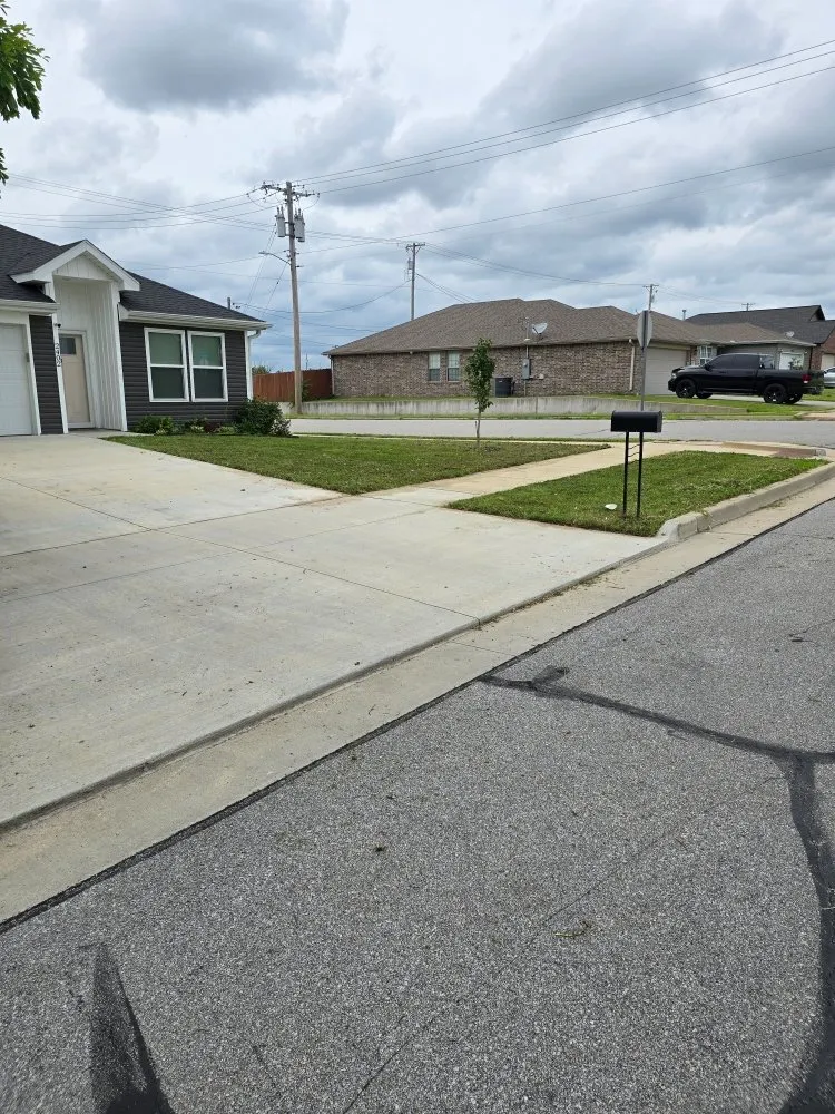 Trusted lawn care service in Carthage, MO - Logical Lawn Care