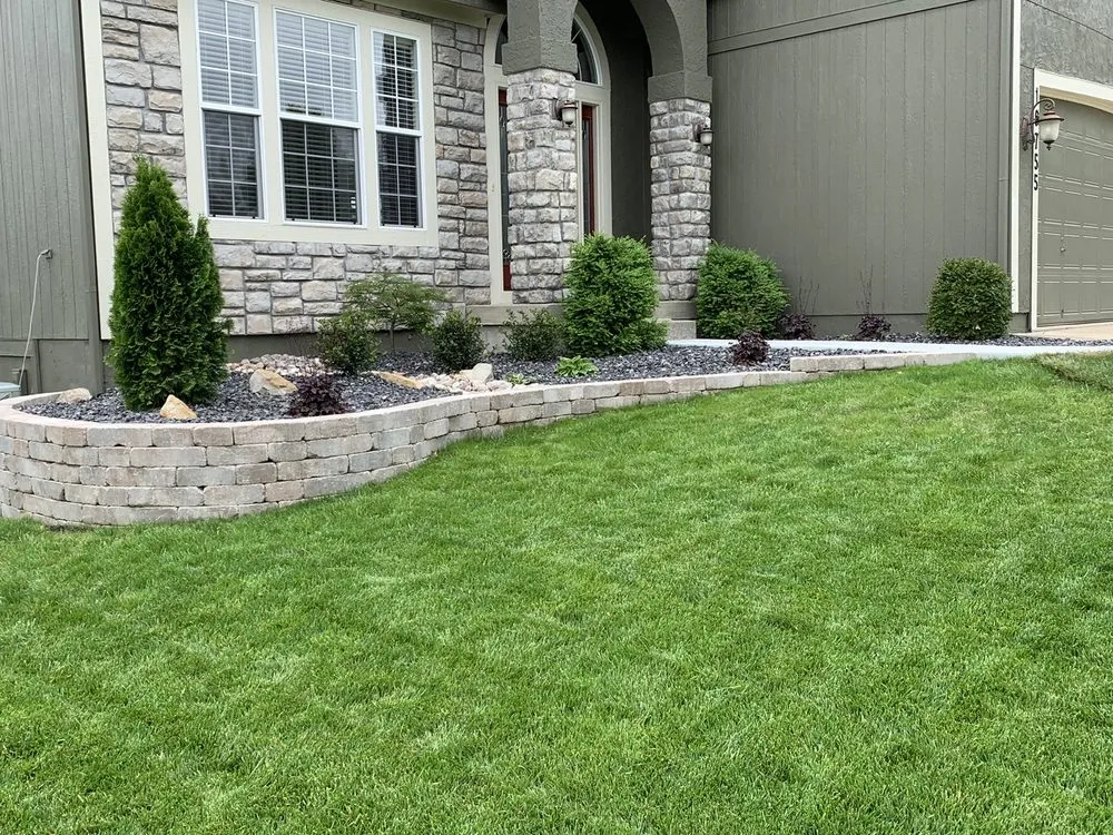 Professional landscape design for year-round maintenance in Lees Summit, MO by Logsdon Lawn & Garden