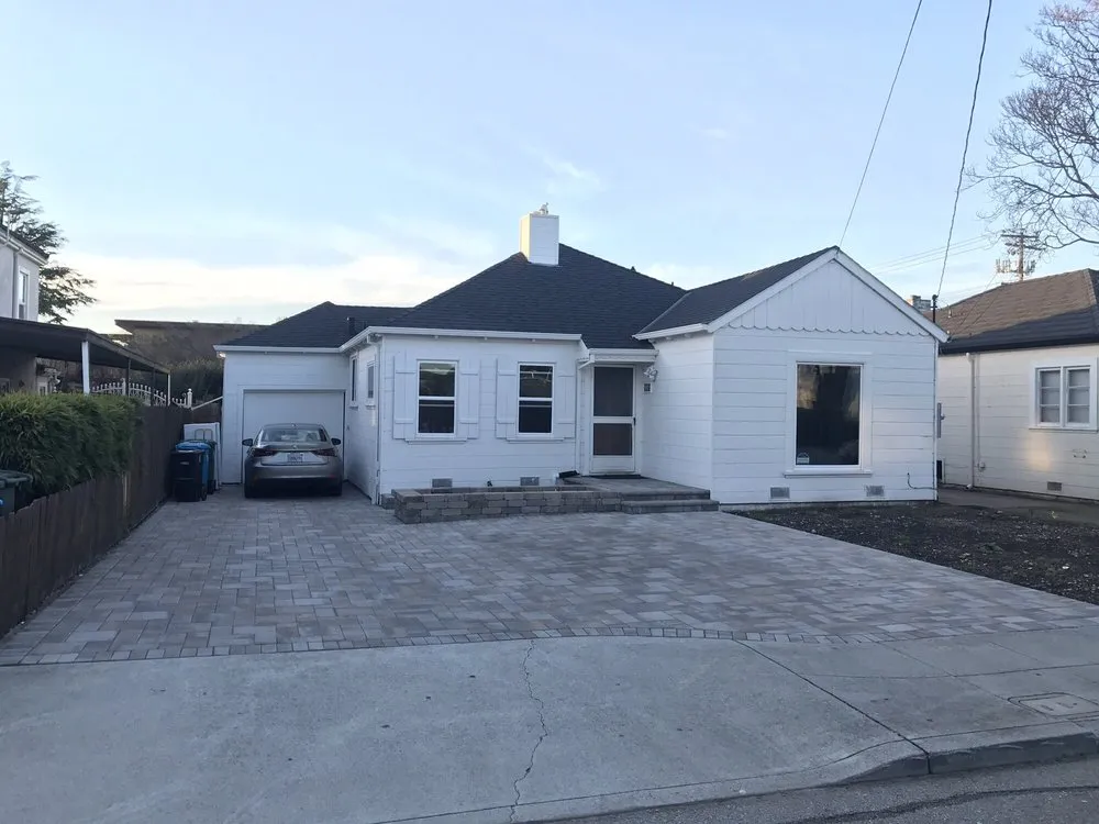 Professional lawn care service in San Mateo, CA by Loma Verde Gardens