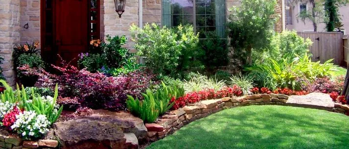 Custom garden landscaping near you across Pacoima, CA - Lomas Verdes Landscaping