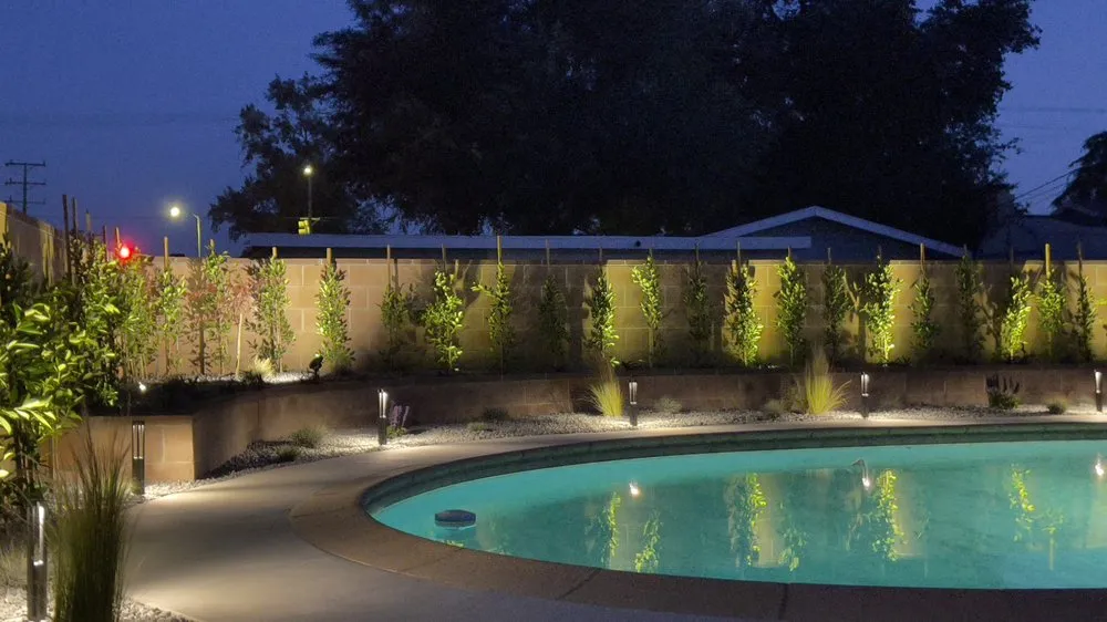 Reliable yard maintenance for beautiful yards in Pacoima, CA by Lomas Verdes Landscaping