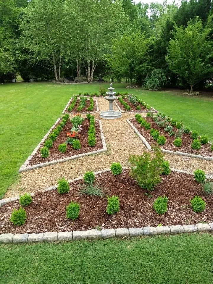 Expert lawn mowing service experts serving Decatur, AL - Lombardi Landscapes