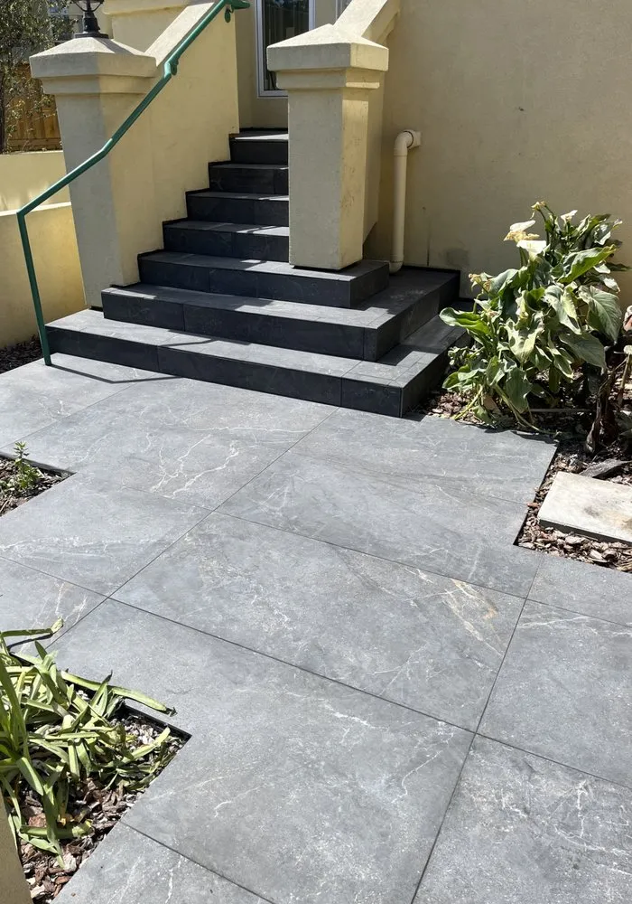 Top-rated garden landscaping for year-round maintenance in Chula Vista, CA by Lomeli Tile & Outdoor Living