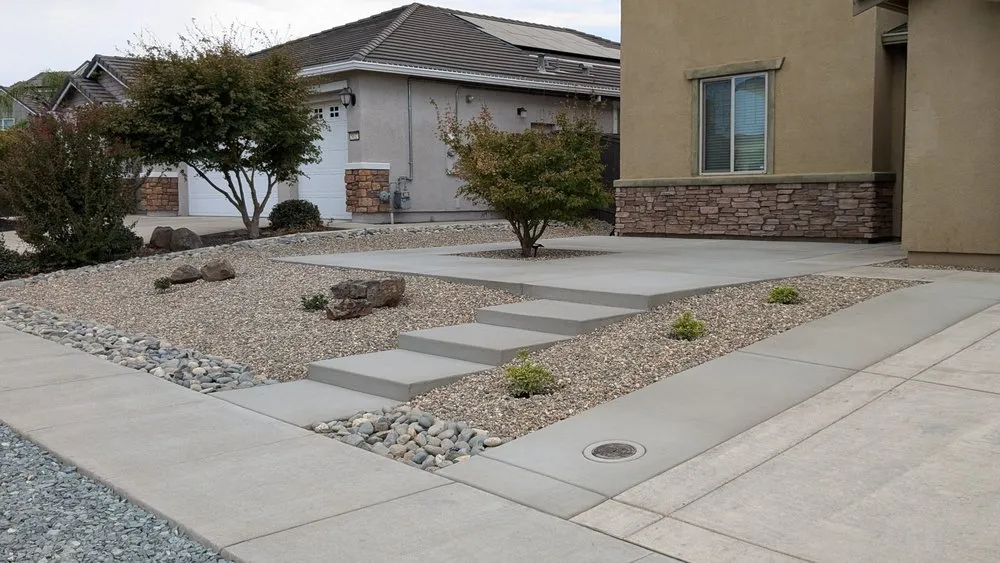 Local lawn care service experts serving Roseville, CA - Lomeli's Landscape