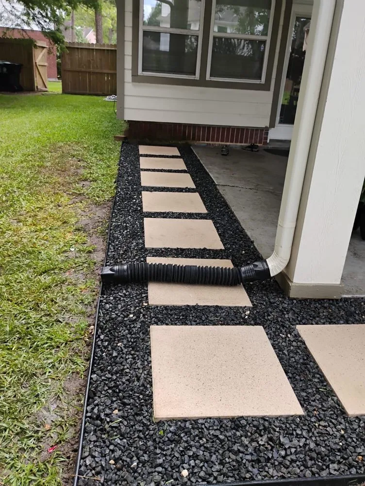 Custom landscape design experts serving League City, TX - Lone Star H Landscapes