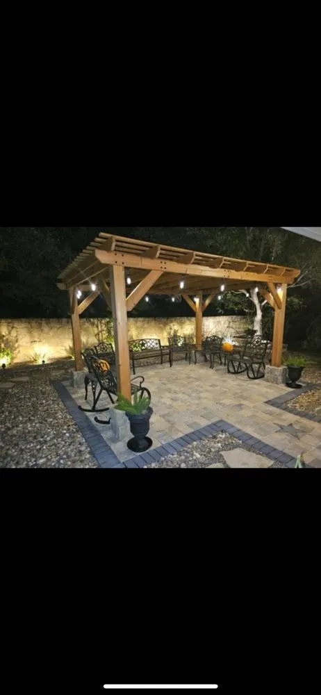 Reliable garden landscaping with custom design in Houston, TX by Lone Star Landscape & Patio
