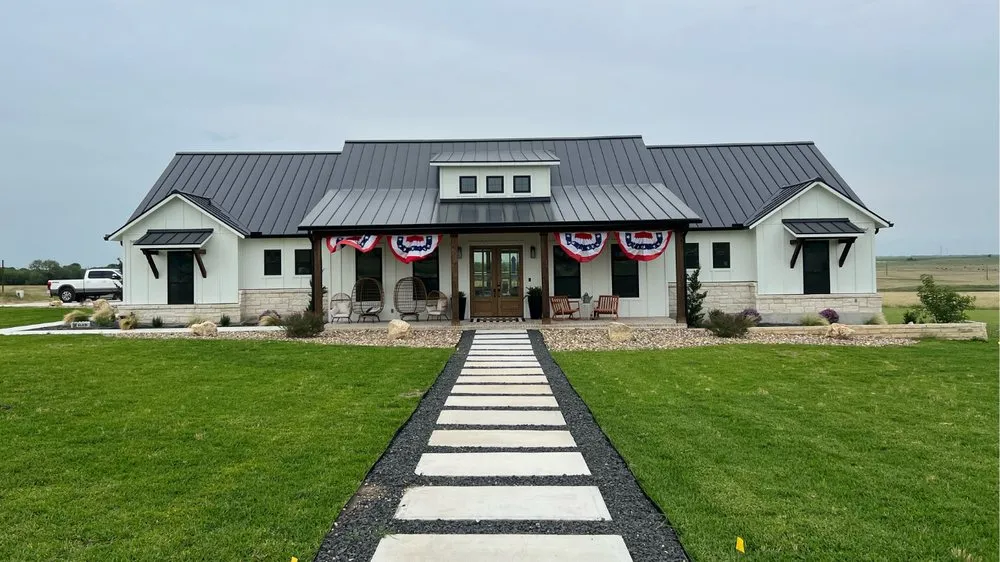 Top-rated outdoor landscaping for year-round maintenance in San Antonio, TX by Lone Star Landworks