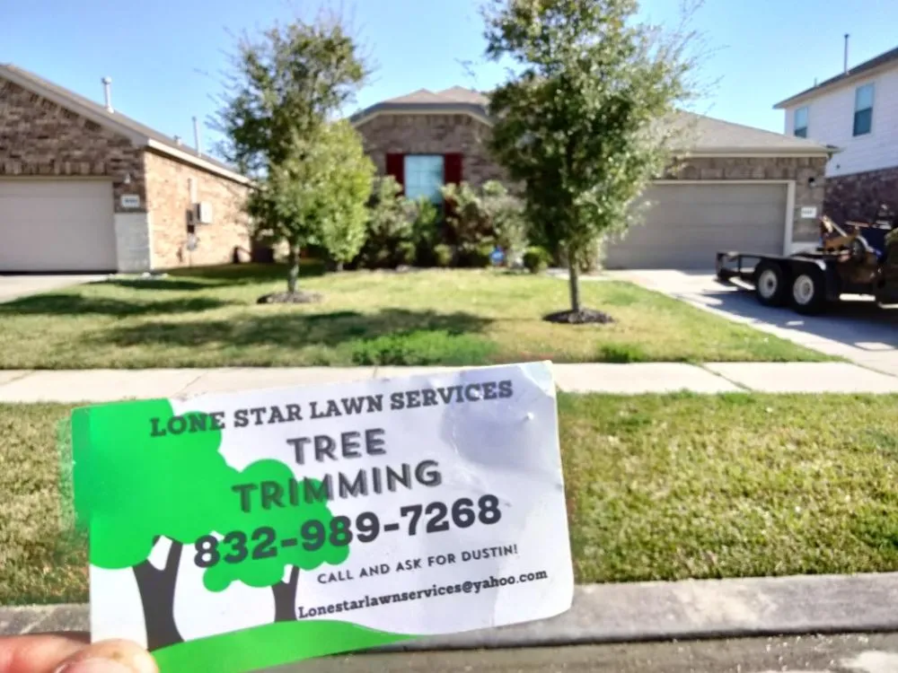 Professional yard maintenance in Rosenberg, TX - Lone Star Lawn Services