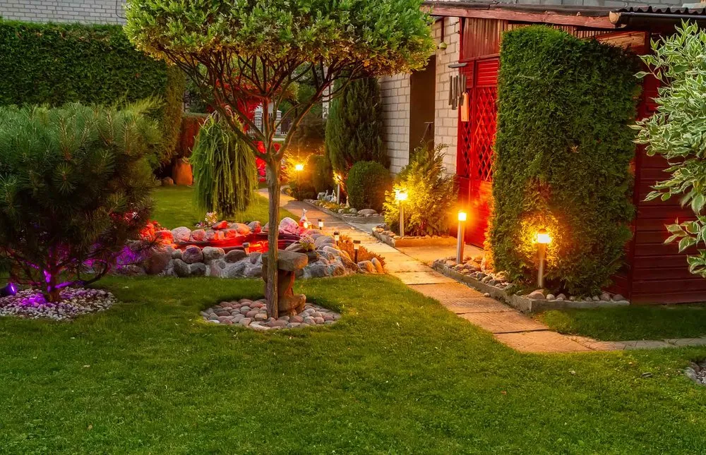 Top-rated garden landscaping for beautiful yards in Austin, TX by Lone Star Outdoor Lighting
