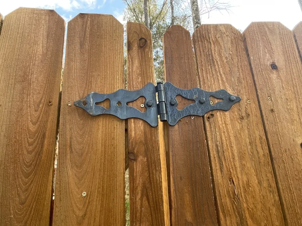 Top-rated lawn mowing service experts serving Houston, TX - Lone Star Property Works