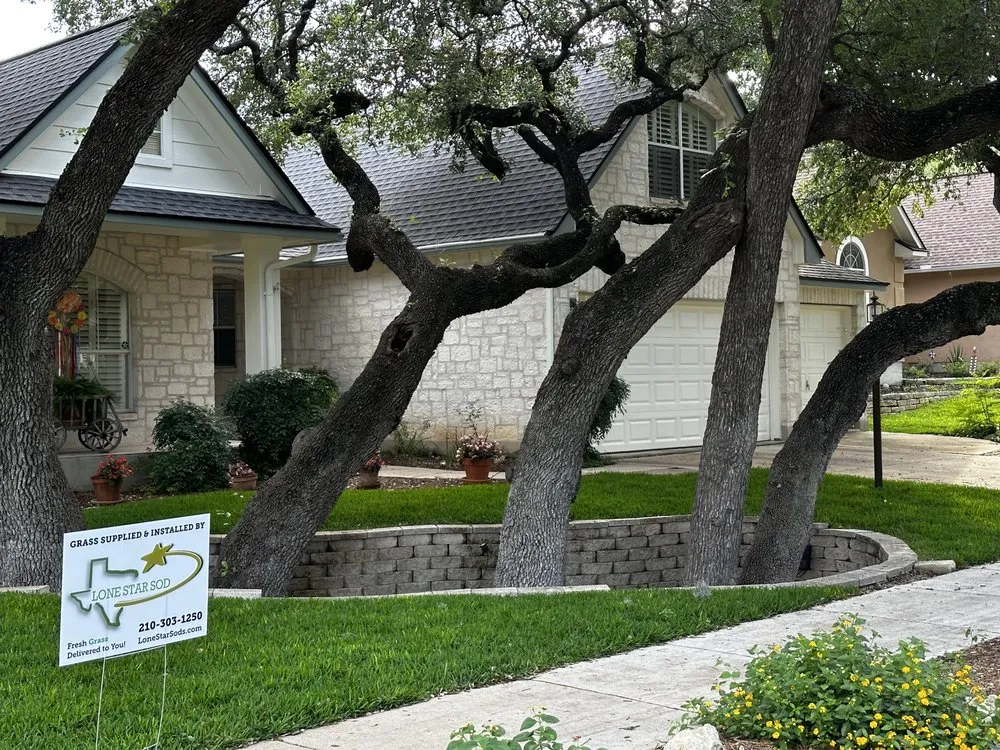 Professional garden landscaping for homes in San Antonio, TX by Lone Star Sod