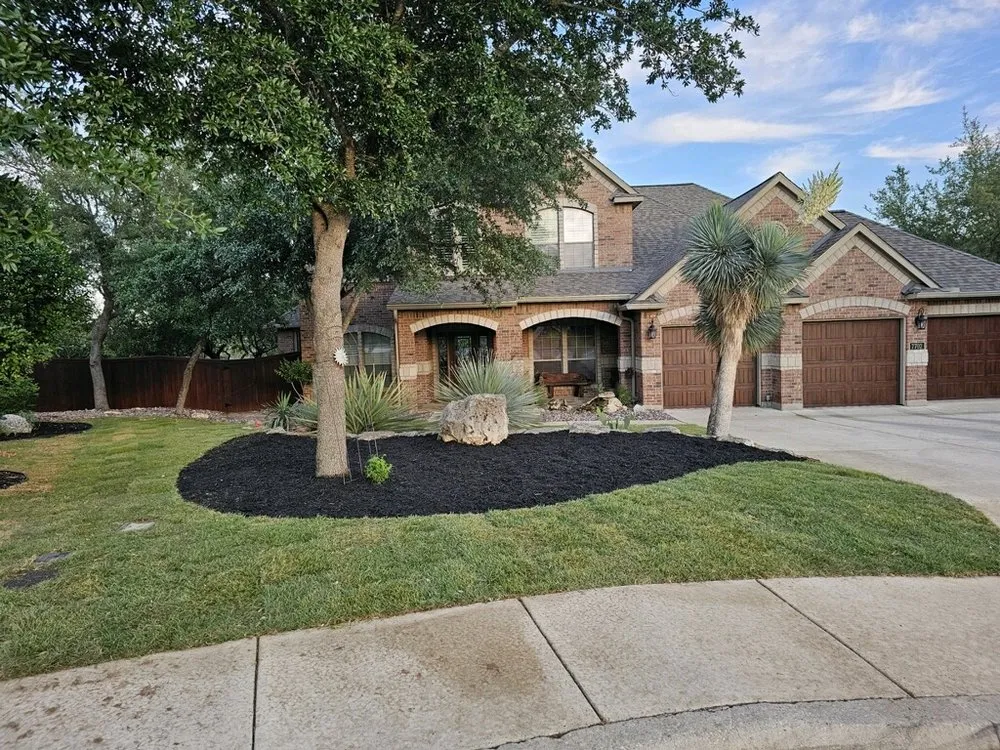 Trusted lawn mowing service in San Antonio, TX - Lone Star Sod