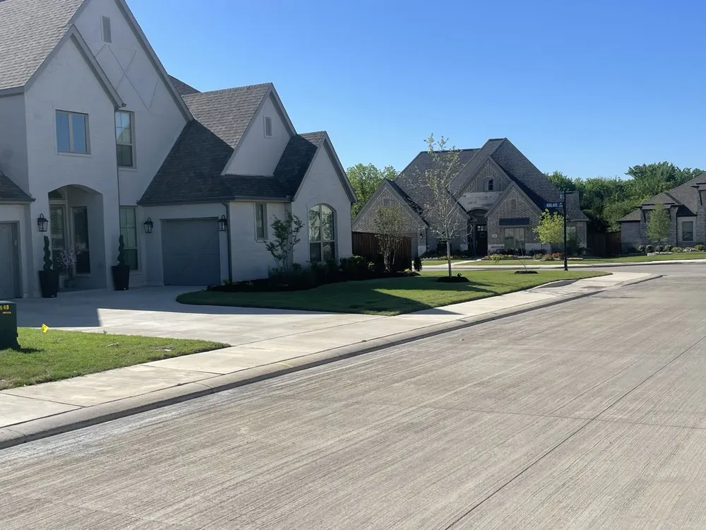 Trusted landscaping services for year-round maintenance in Glenn Heights, TX by Lone Wolf ResQ