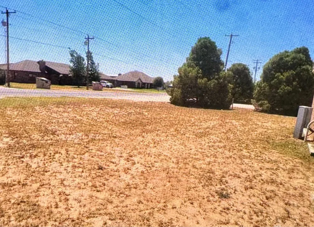 Local garden landscaping experts serving Midland, TX - LoneOak Lawn Care