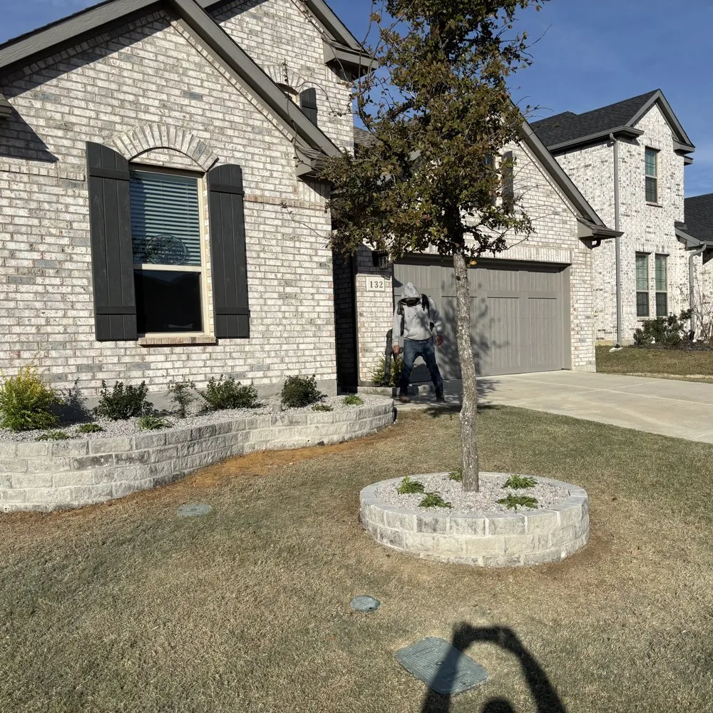 Local yard cleanup service for residential properties across Oak Point, TX - Lonestar Elite Landscaping & Turf