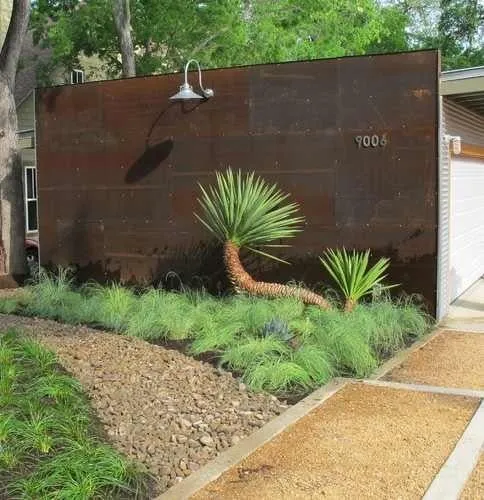 Trusted yard cleanup service in Forest Hill, TX - Lonestar Landscape DFW