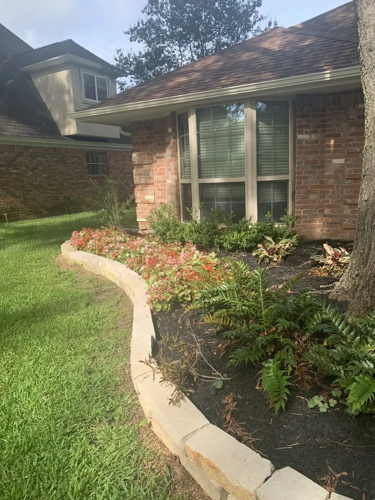Custom landscape installation for year-round maintenance across Katy, TX - Lonestar Landscaping & Design