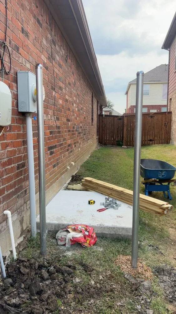 Top-rated yard maintenance for residential properties across Fort Worth, TX - Lonestar Landscaping & Holiday Lights