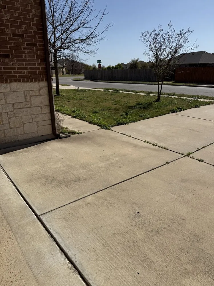Trusted residential landscaping in Jarrell, TX - Lonestar Lawn Care
