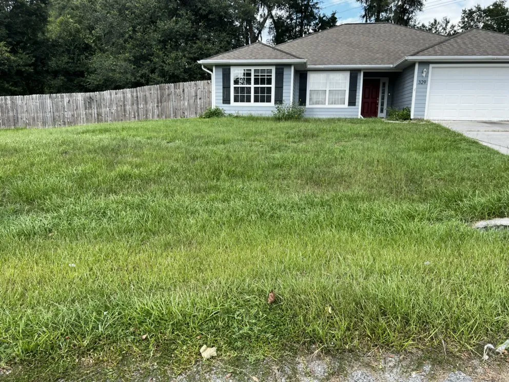 Custom garden landscaping experts serving Live Oak, FL - Lonewolf Landscaping