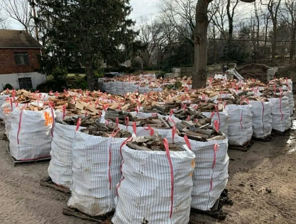 Custom yard maintenance in East Northport, NY - Long Island Firewood