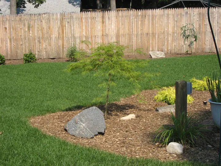 Top-rated residential landscaping in East Northport, NY by Long Island Sod