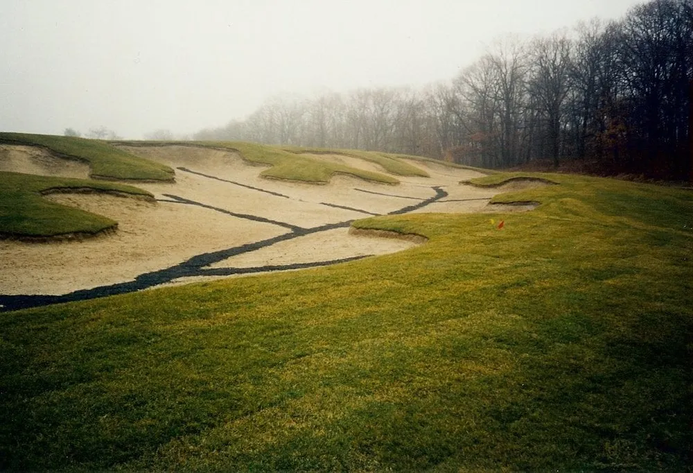 Custom landscaping services for homes in Huntington, NY by Long Island Sod