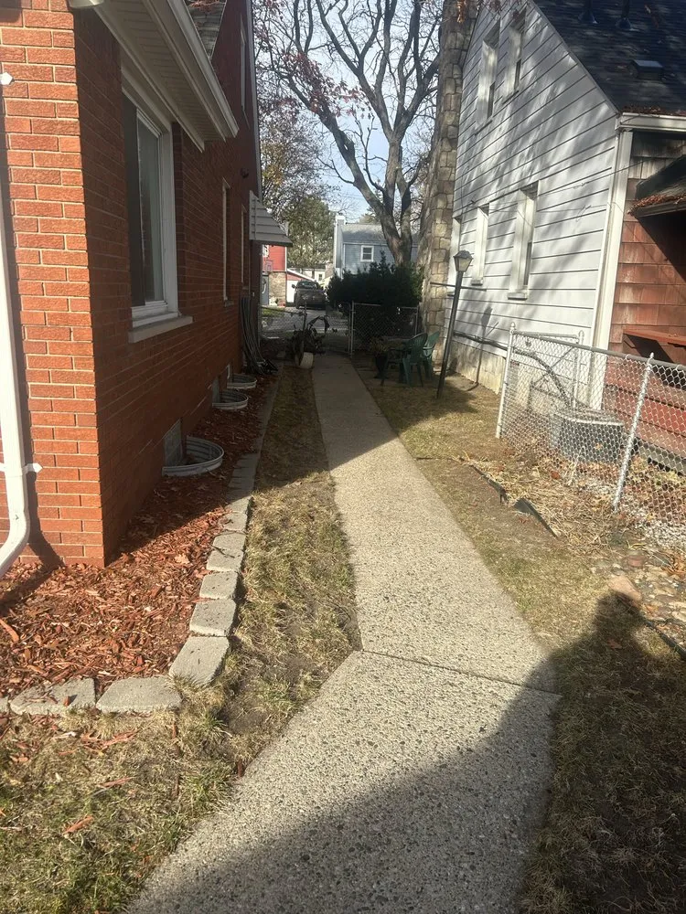 Affordable landscaping services in Harper Woods, MI - Long Journey Landscaping