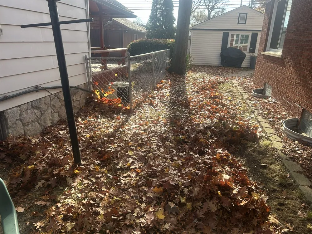 Local residential landscaping experts serving Harper Woods, MI - Long Journey Landscaping