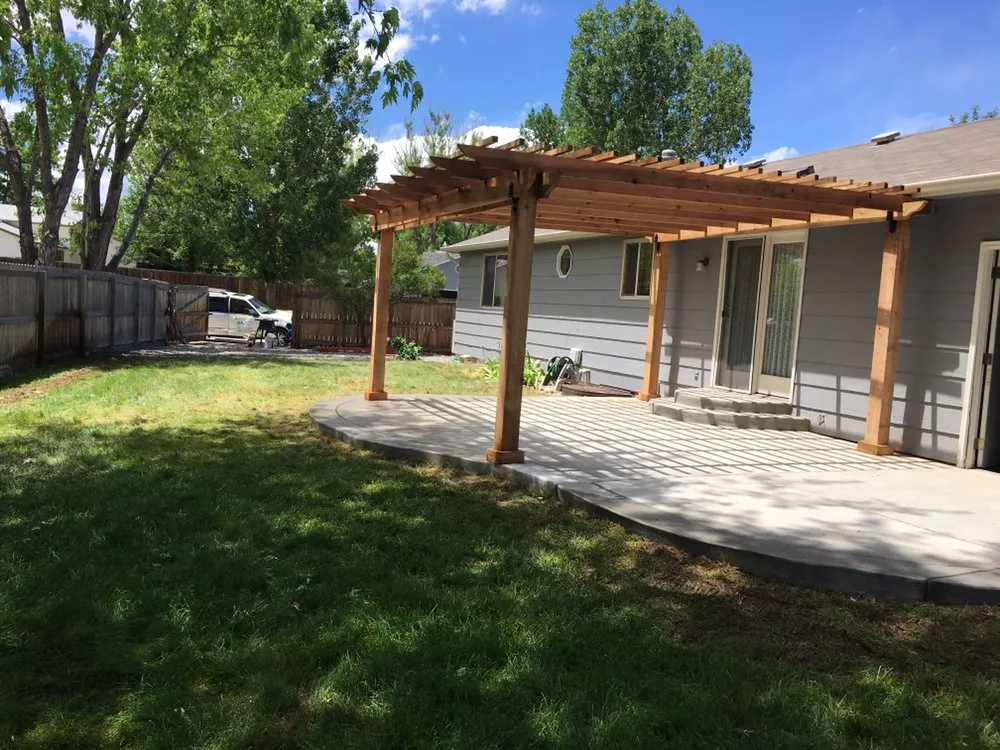 Professional lawn mowing service experts serving Longmont, CO - Long vista landscaping