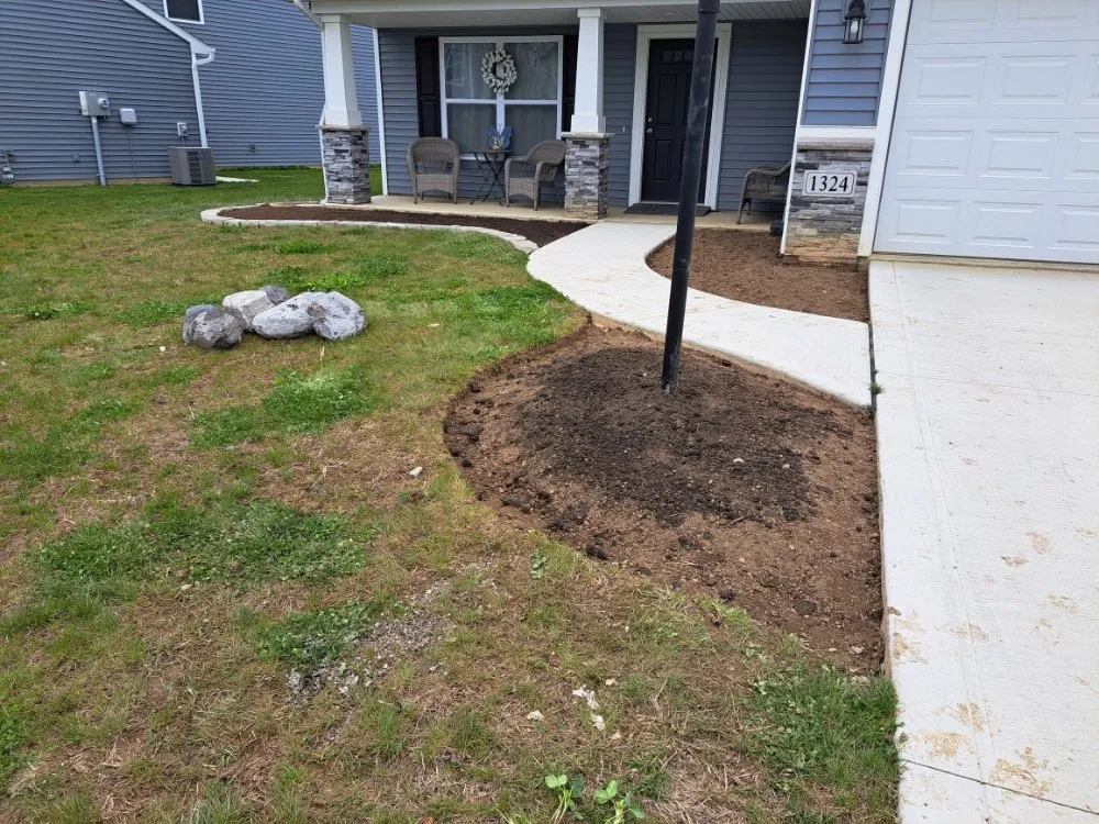 Reliable yard cleanup service in Fort Wayne, IN - Longardner Landscaping