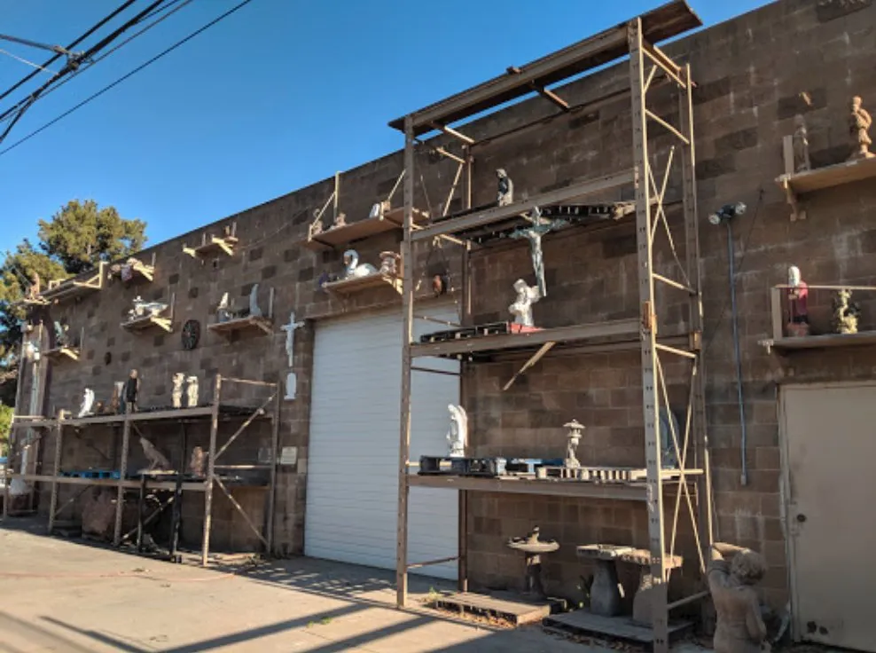 Trusted landscape installation for year-round maintenance across Sacramento, CA - Longer's Landscaping Materials